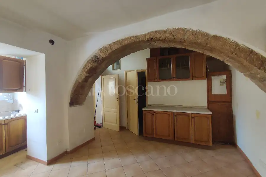 Casa Indipendente in vendita di 130 mq a €45.000 (rif. 18/2026)