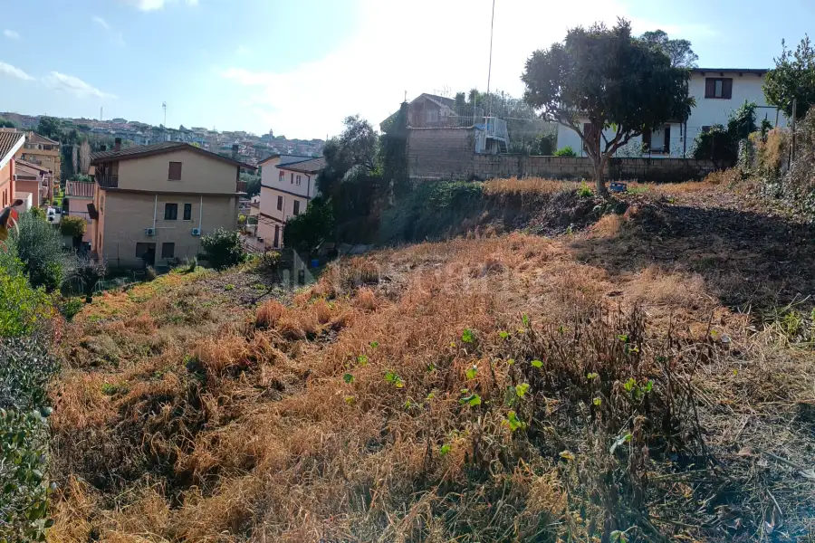 Edificabile Residenziali in vendita di 594 mq a €99.000 (rif. 9/2025)