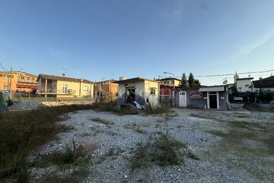Capannone in vendita di 360 mq a €435.000 (rif. 50/2025)