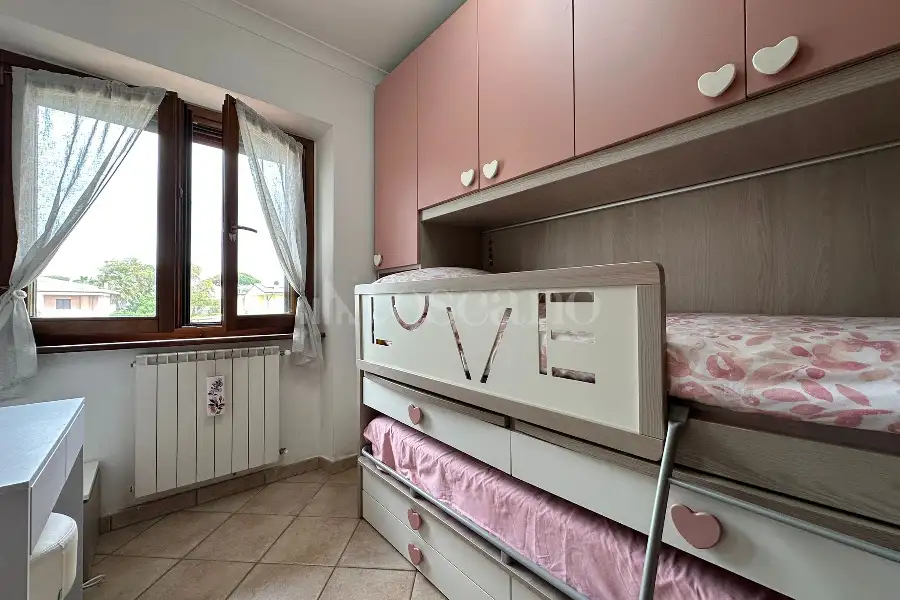 Villa Plurifamiliare in vendita di 140 mq a €299.000 (rif. 46/2026)