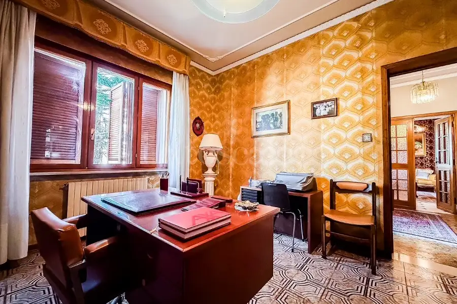 Villa Bifamiliare in vendita di 273 mq a €420.000 (rif. 37/2026)