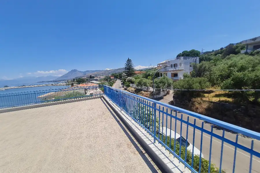 Villa Bifamiliare in vendita di 203 mq a €760.000 (rif. 51/2026)