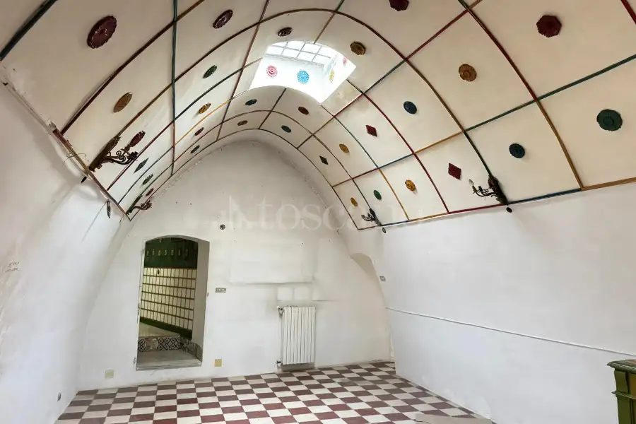 Casa in vendita di 282 mq a €185.000 (rif. 29/2025)