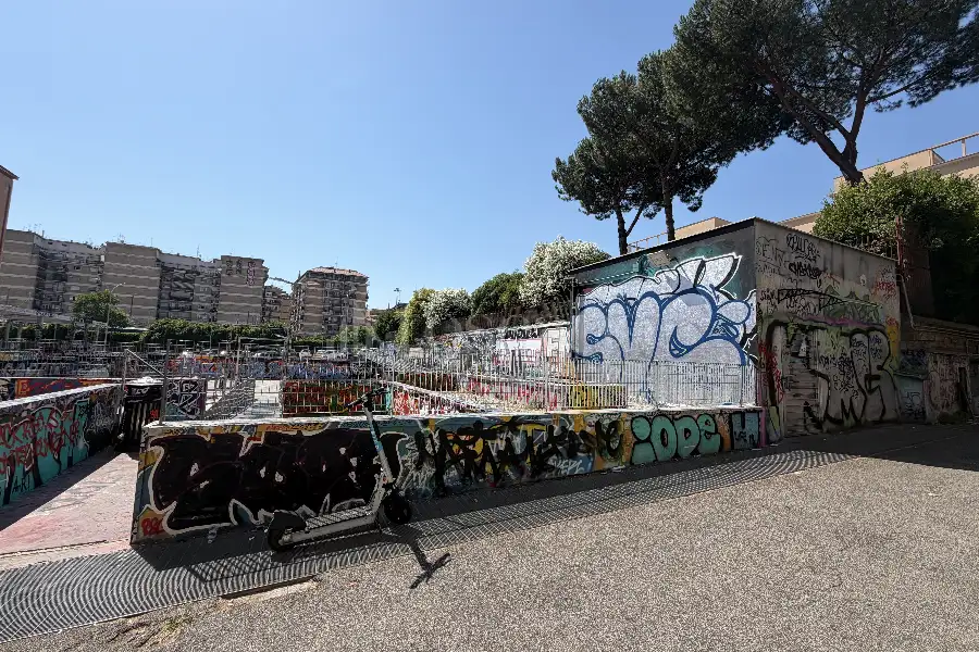Box in vendita di 20 mq a €87.000 (rif. 24/2026)