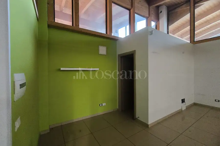 Negozio in vendita di 40 mq a €60.000 (rif. 39/2026)
