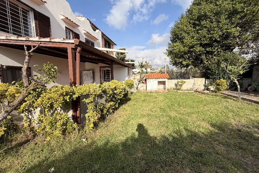 Villa Bifamiliare in vendita di 170 mq a €185.000 (rif. 52/2026)