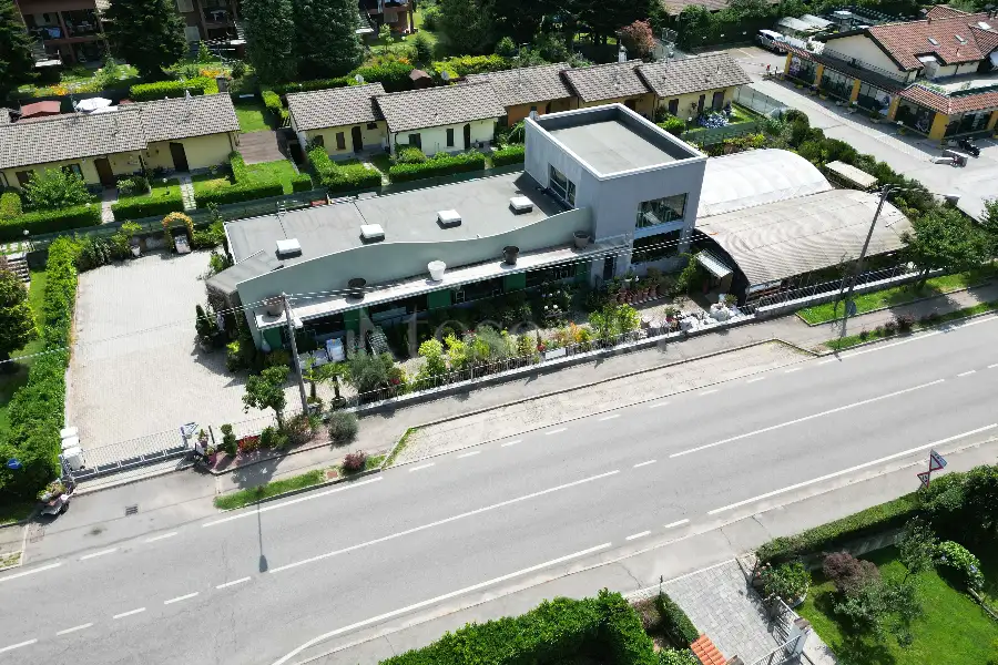 Negozio in vendita di 350 mq a €690.000 (rif. 95/2026)