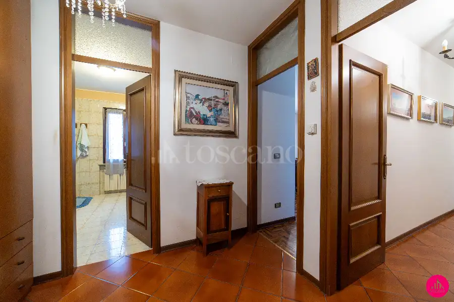 Villa in vendita di 280 mq a €390.000 (rif. 19/2026)