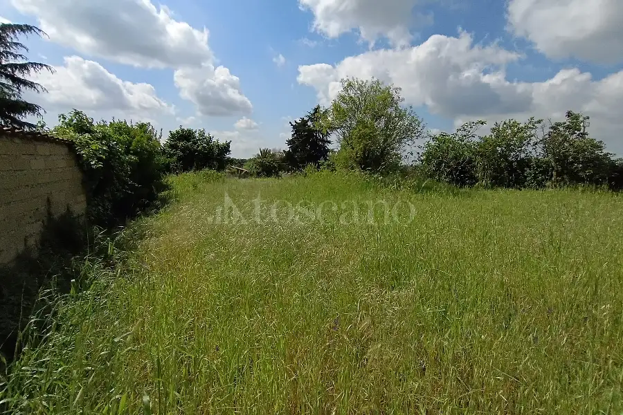 Edificabile Residenziali in vendita di 1.000 mq a €89.000 (rif. 24/2026)