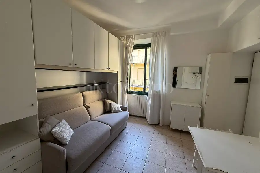 Casa in affitto di 25 mq a €850 (rif. 23/2025)