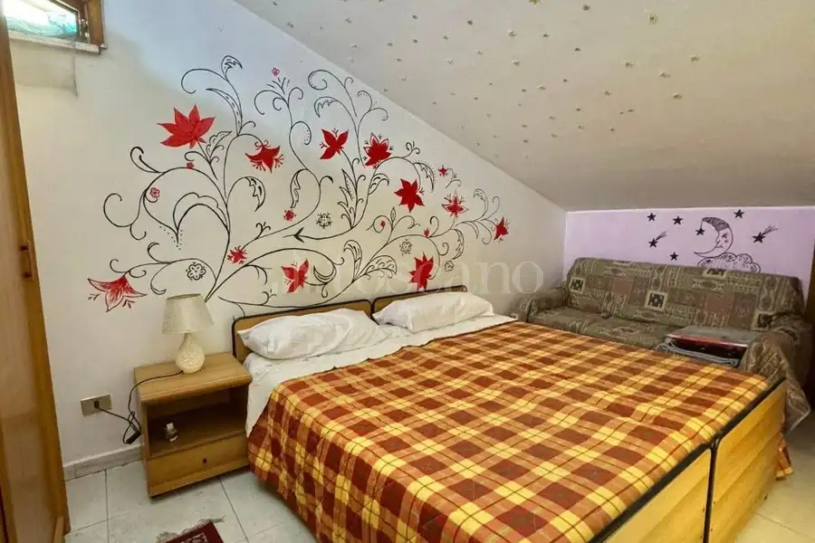 Casa in affitto di 60 mq a €300 (rif. 160/2026)