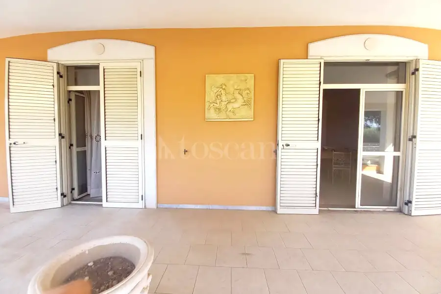 Villa in vendita di 300 mq trattativa riservata (rif. 45/2024)