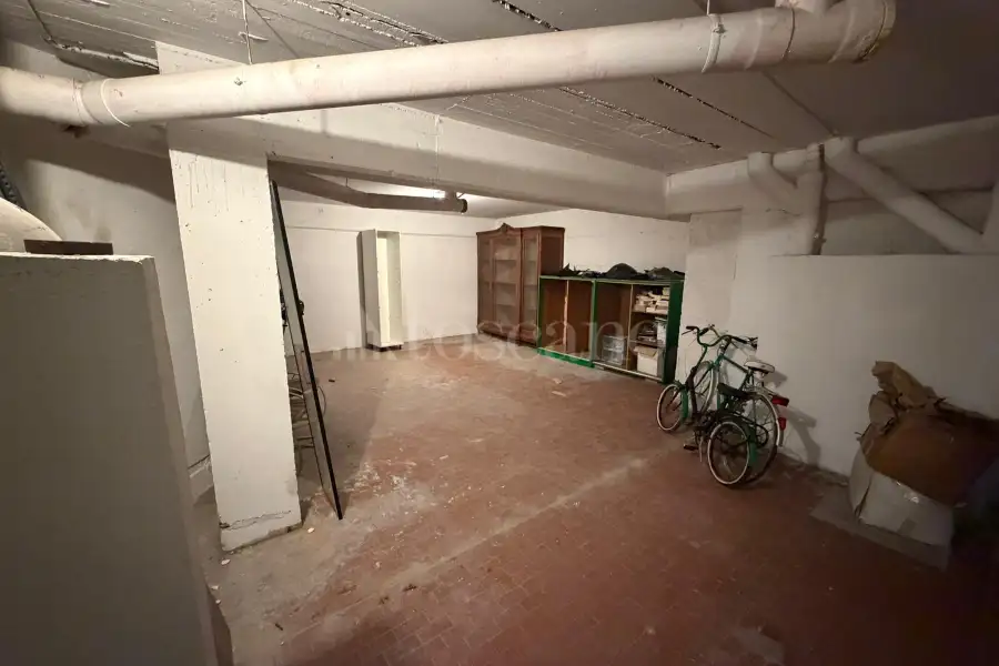 Cantina in vendita di 40 mq a €35.000 (rif. 15/2026)