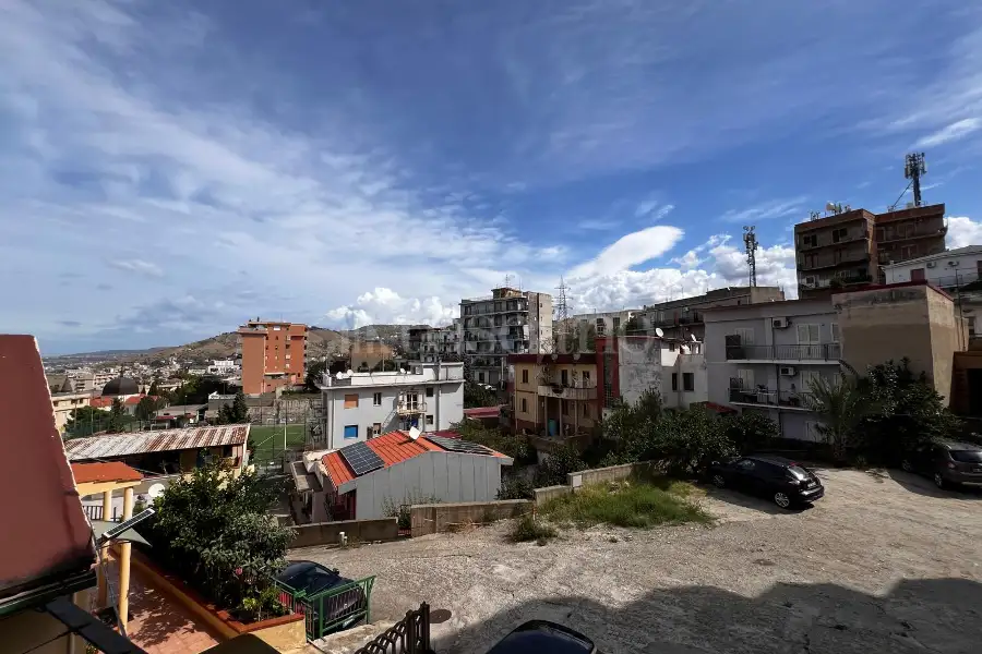 Palazzo in vendita di 300 mq a €240.000 (rif. 40/2025)