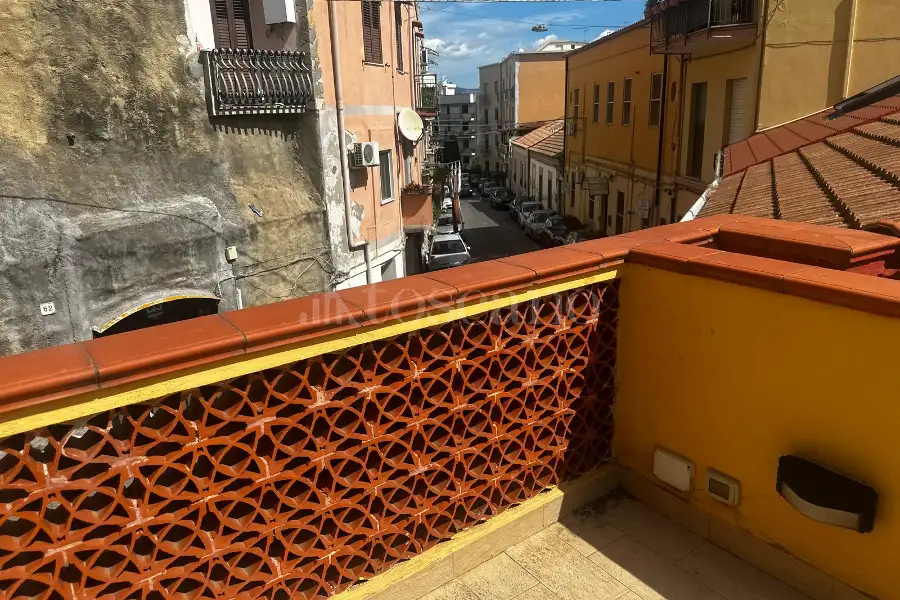 Casa Indipendente in vendita di 255 mq a €225.000 (rif. 87/2026)