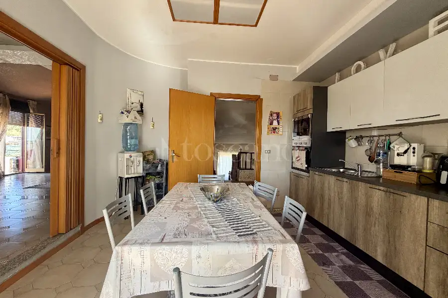 Attico in vendita di 180 mq a €165.000 (rif. 102/2026)