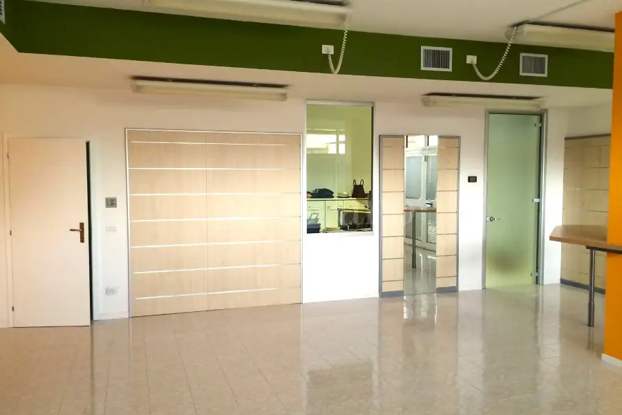 Ufficio in vendita di 100 mq a €180.000 (rif. 1/2024)