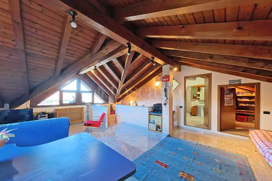 Villino a Schiera in vendita di 240 mq a €430.000 (rif. 133/2026)