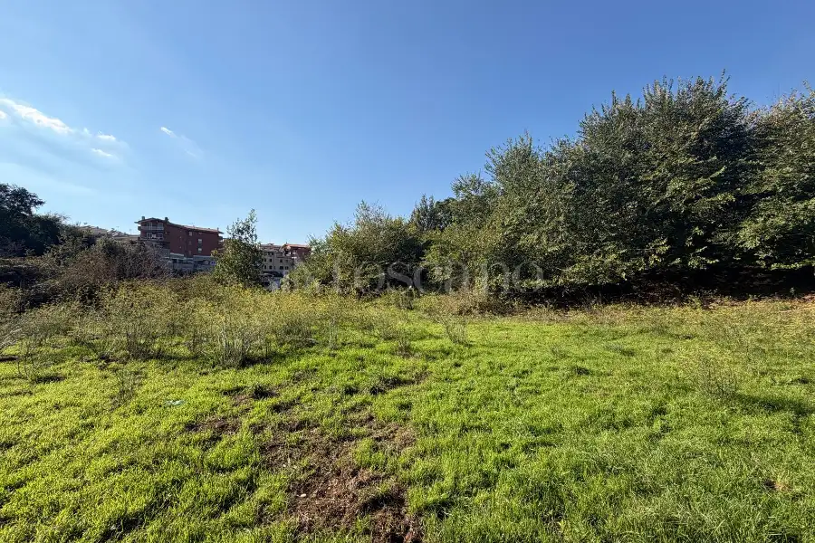 Edificabile Residenziali in vendita di 3.300 mq a €69.000 (rif. 47/2026)