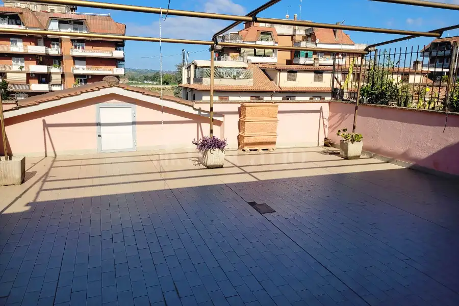 Attico in vendita di 80 mq a €229.000 (rif. 73/2025)