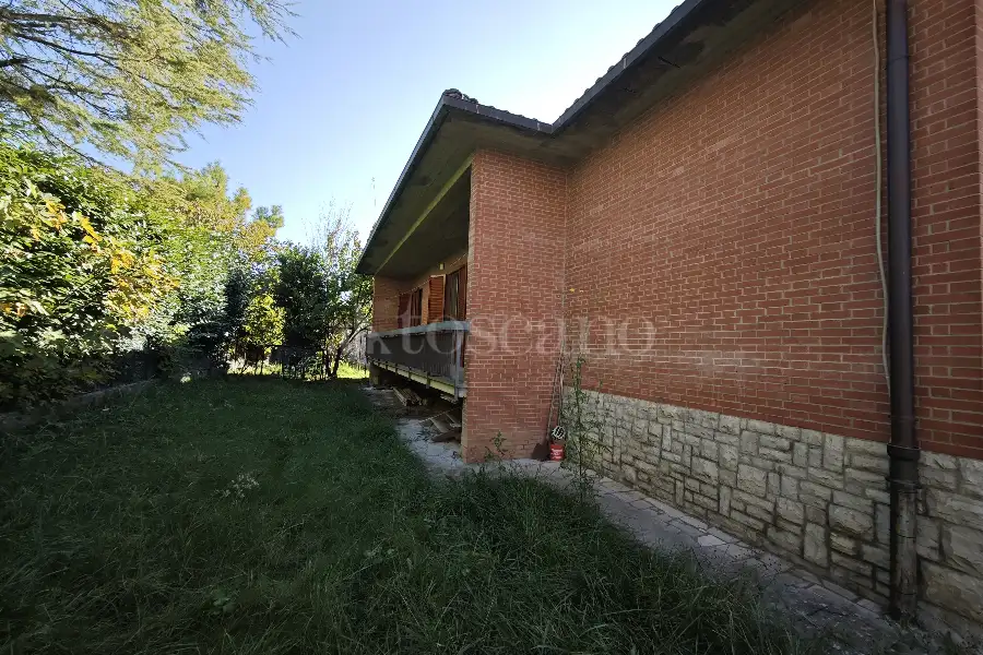Villa in vendita di 350 mq a €560.000 (rif. 44/2024)