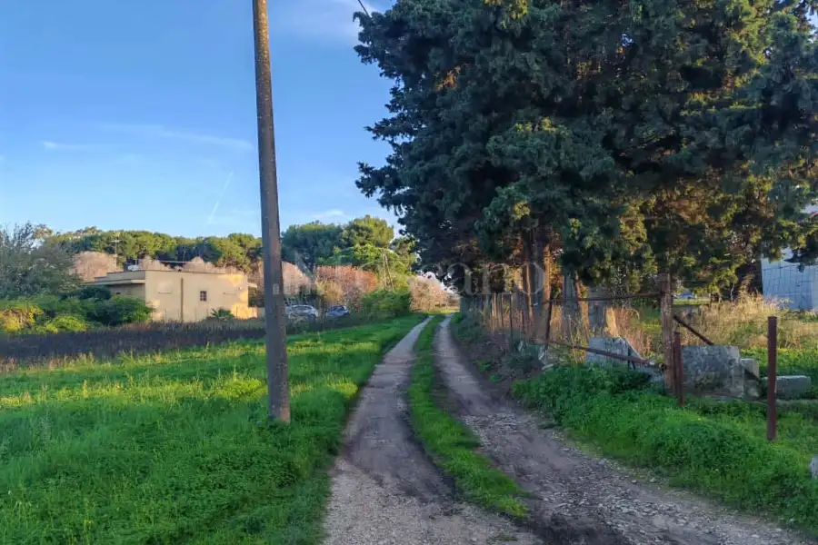 Capannone in vendita di 139 mq a €59.000 (rif. 2/2026)