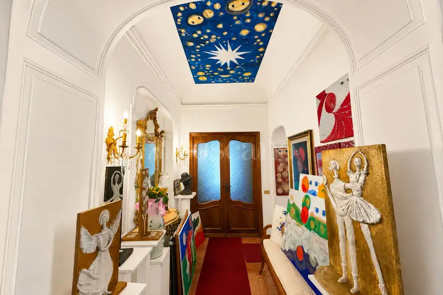 Casa in vendita di 250 mq trattativa riservata (rif. 13/2026)