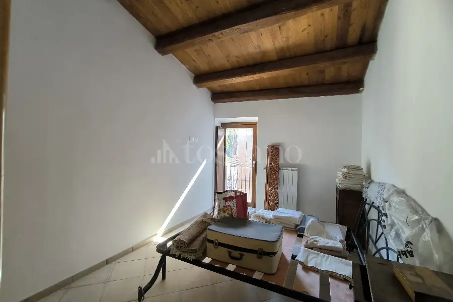 Casa Indipendente in vendita di 230 mq a €179.000 (rif. 41/2026)