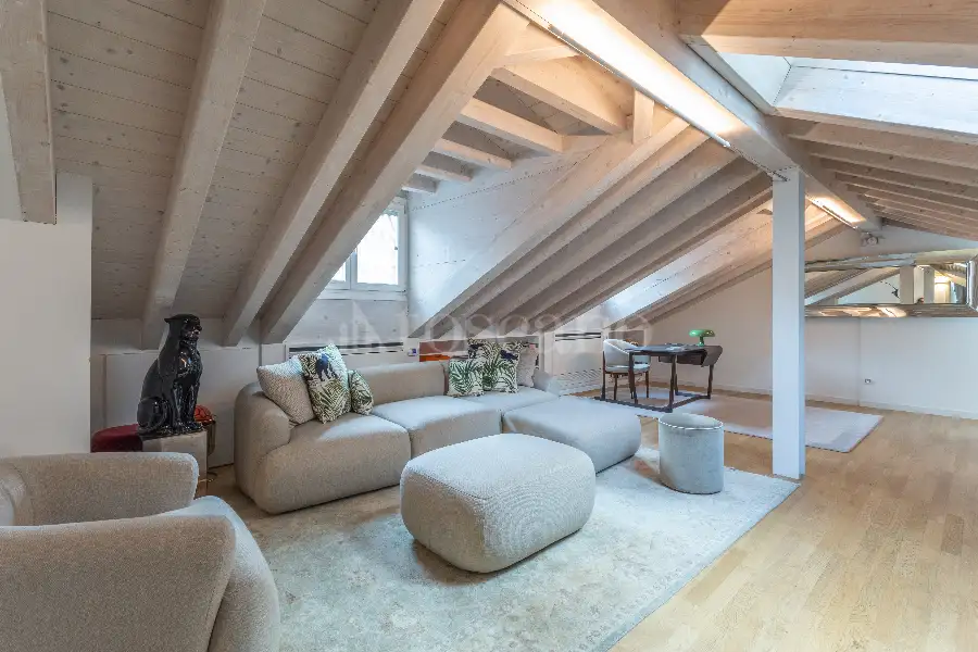 Casa in vendita di 120 mq a €1.950.000 (rif. 9/2026)