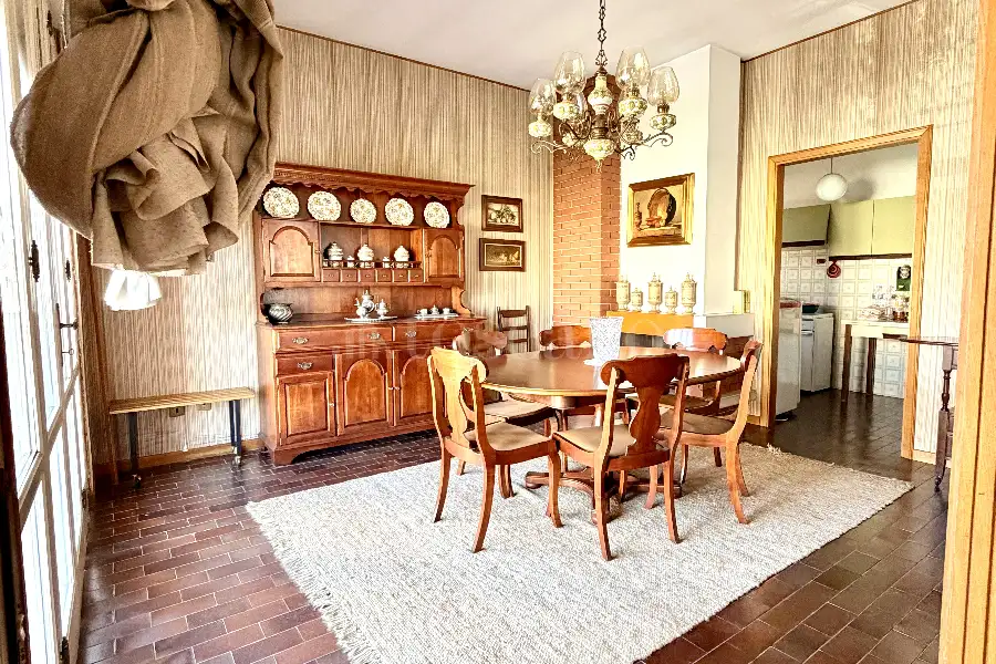 Casa Indipendente in vendita di 230 mq a €460.000 (rif. 22/2026)
