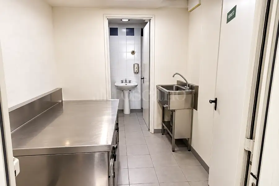 Negozio in vendita di 206 mq a €199.000 (rif. 75/2026)