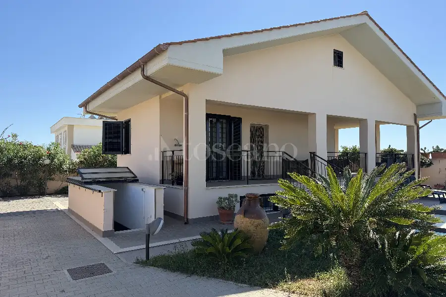 Villa in vendita di 150 mq a €675.000 (rif. 86/2026)