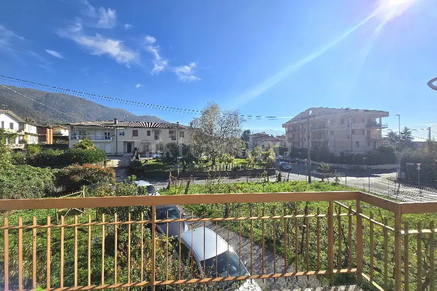 Casa Indipendente in vendita di 350 mq a €350.000 (rif. 53/2025)
