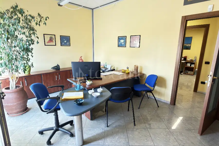 Ufficio in vendita di 113 mq a €290.000 (rif. 14/2026)