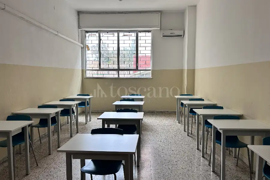 Stabile Uso Ufficio in vendita di 1.516 mq a €1.680.000 (rif. 108/2024)