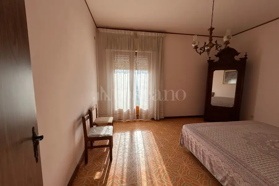 Villa in vendita di 330 mq a €184.000 (rif. 5/2026)