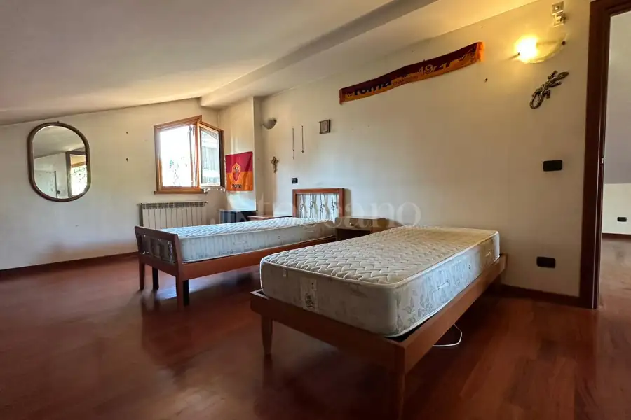 Villa in vendita di 370 mq a €890.000 (rif. 3/2026)