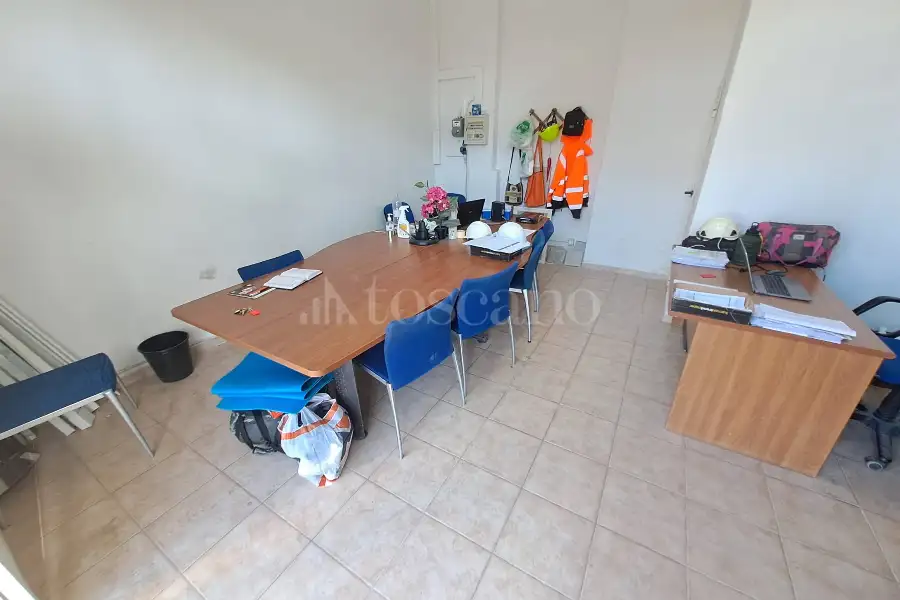 Negozio in affitto di 25 mq a €600 (rif. 6/2026)