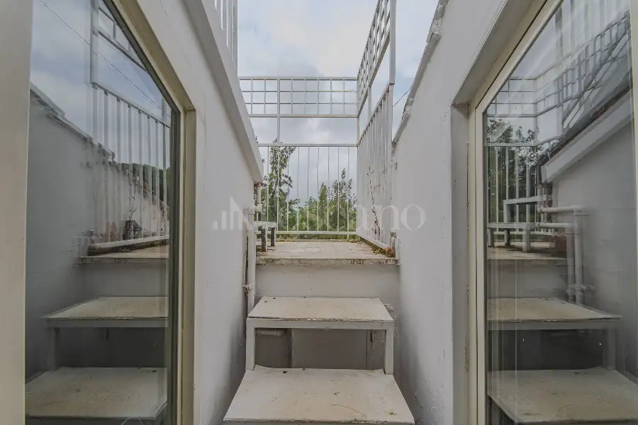 Superattico in vendita di 105 mq a €699.000 (rif. 11/2026)
