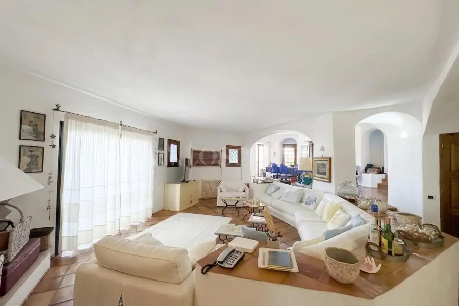 Casa in vendita di 230 mq a €3.500.000 (rif. 17/2026)