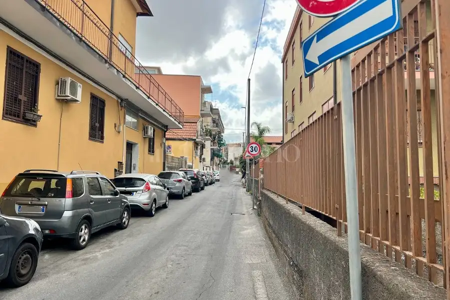 Magazzino in vendita di 155 mq a €98.000 (rif. 142/2026)