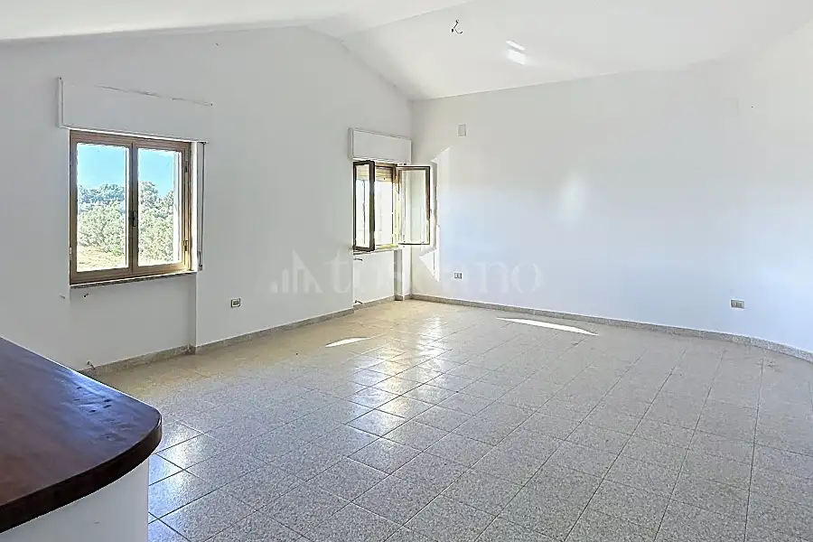 Casale in vendita di 560 mq a €380.000 (rif. 221/2026)