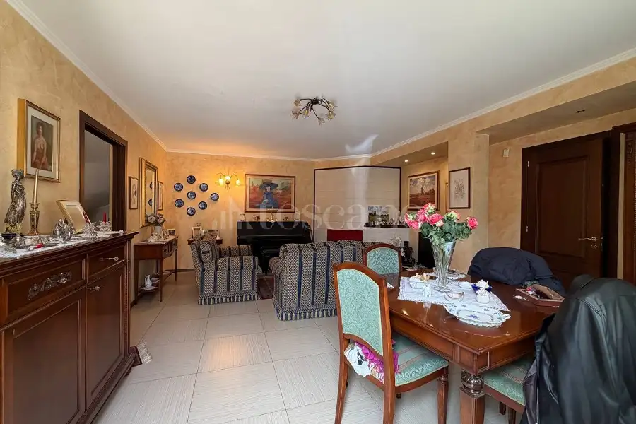 Villa Bifamiliare in vendita di 182 mq a €379.000 (rif. 75/2026)