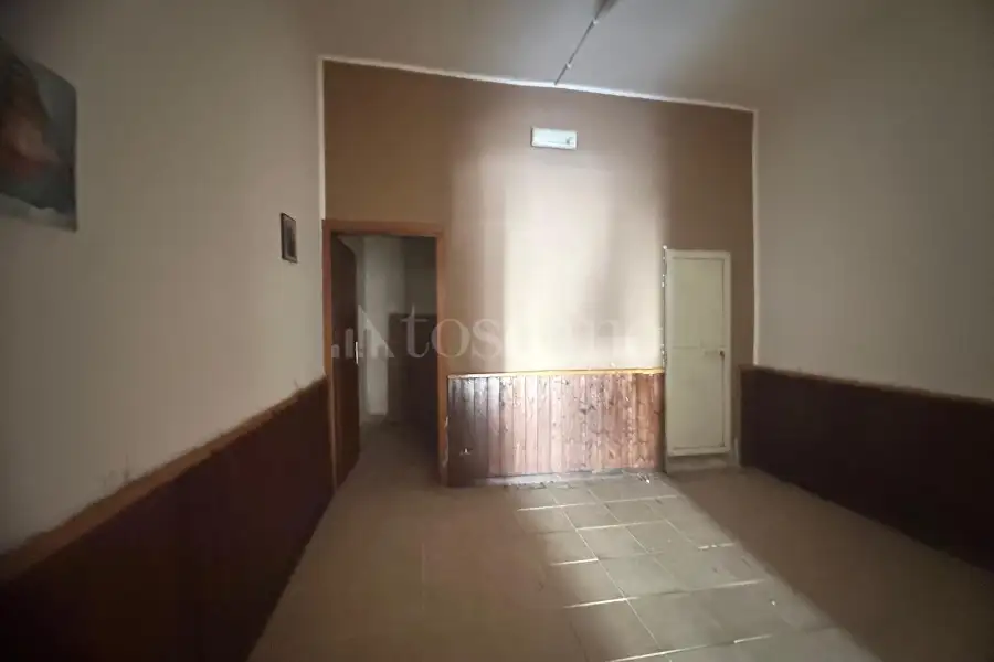 Negozio in affitto di 50 mq a €500 (rif. 53/2026)
