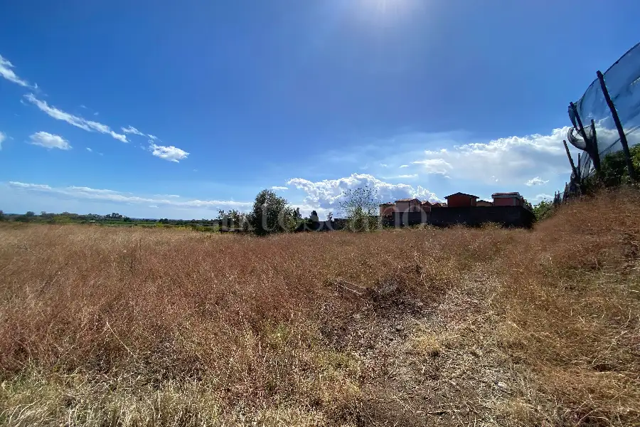 Agricolo in vendita di 3.320 mq a €40.000 (rif. 15/2026)