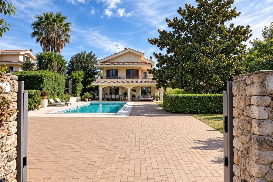 Villa in vendita di 160 mq a €380.000 (rif. 204/2026)