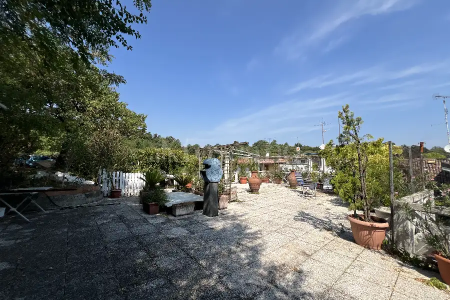 Casa Indipendente in vendita di 160 mq a €249.000 (rif. 39/2026)