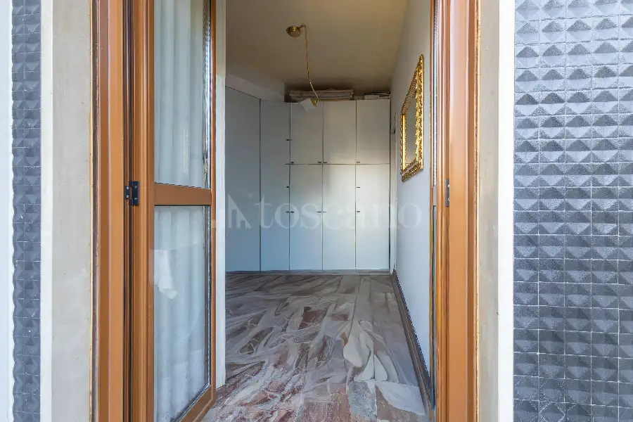 Casa in vendita di 230 mq a €1.495.000 (rif. 7/2025)