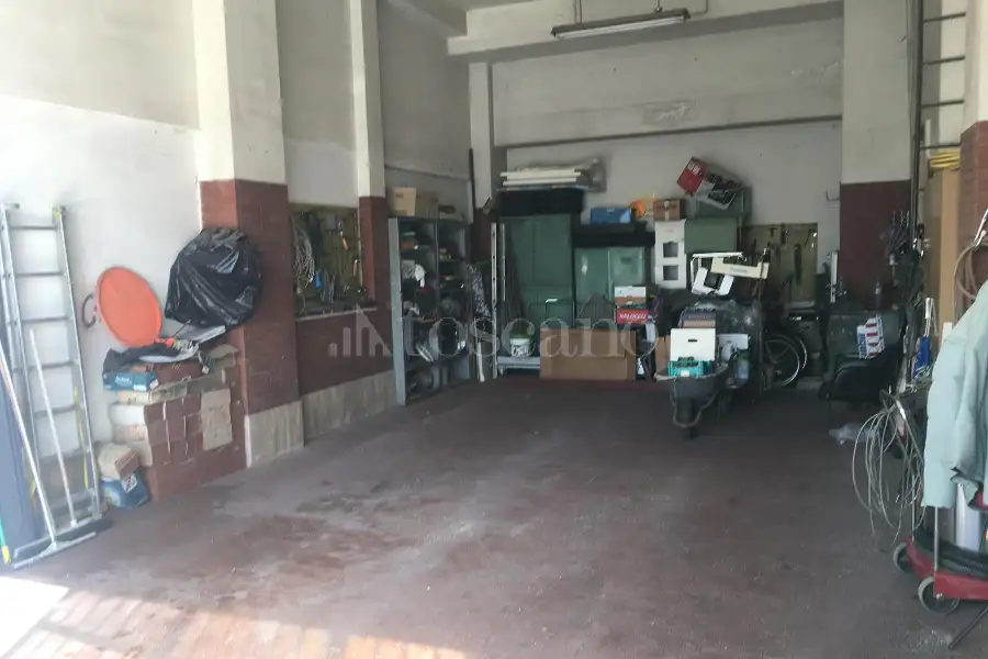 Casa in vendita di 320 mq a €350.000 (rif. 23/2026)