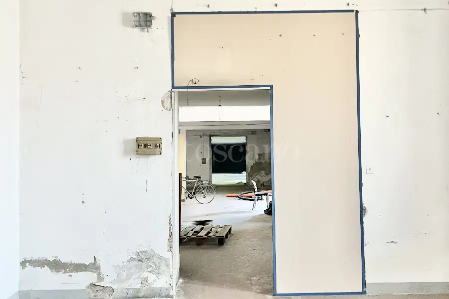 Magazzino in vendita di 410 mq a €129.000 (rif. 34/2025)